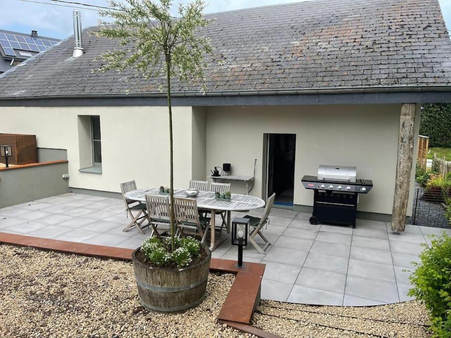 Charmante Maison De Vacances Vaux-sur-Sure Exterior foto